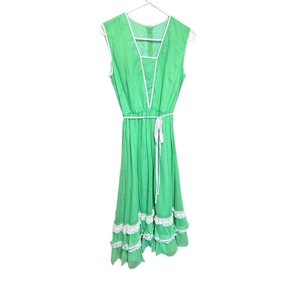 Miss Elliette Dress Vintage Lace Ruffle Hem 10 Green Excellent Sleeveless Midi